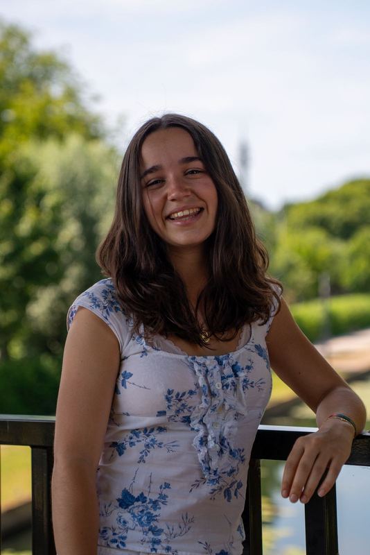 HumanITEEM, portrait posé d'un membre de l'association
